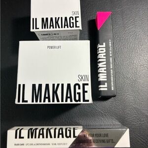 IL MAKIAGE Power Lift Mascara - Black and Pink